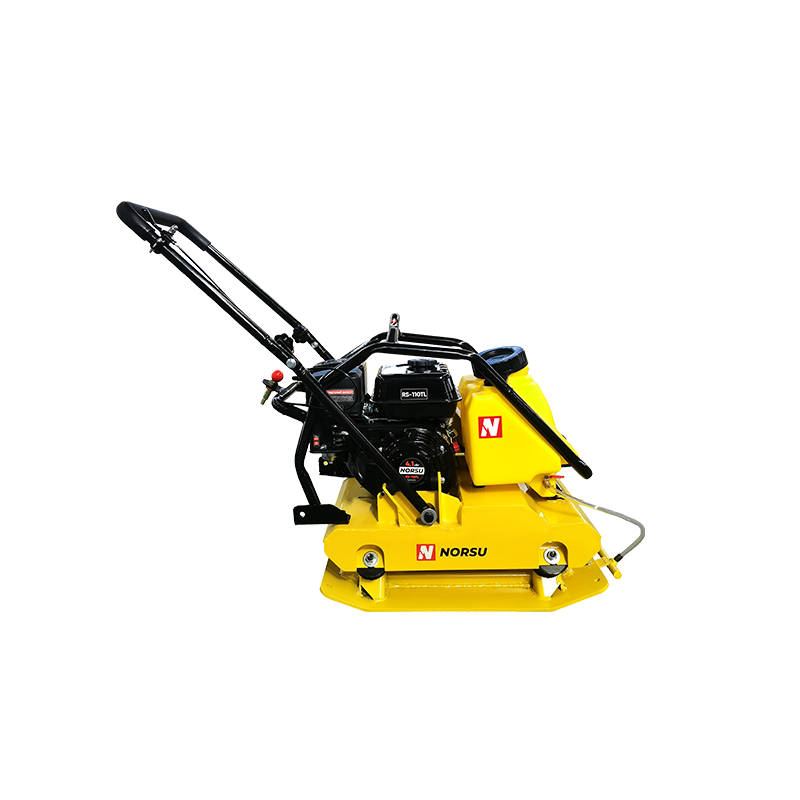 Виброплита бензиновая прямоходная NORSU RF-110TL (колесный комплект, бак для воды)
